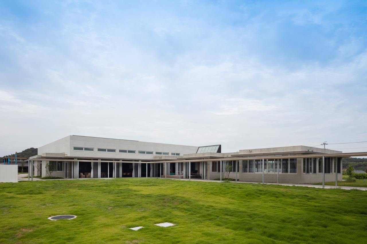 BIM建筑|组团式校园,广岛叡智学院 / CAn BIM建筑|组团式校园,广岛叡智学院 / CAn
