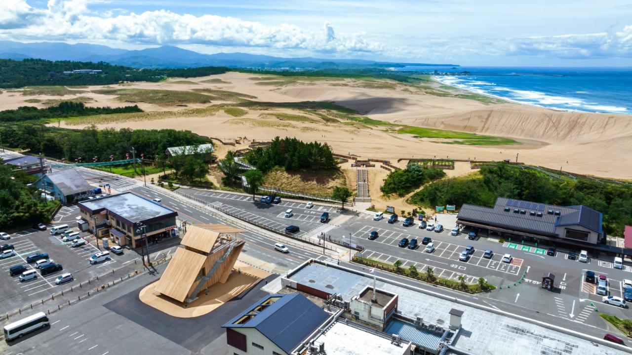 BIM建筑|鸟取市高滨咖啡厅 / 隈研吾建筑都市设计事务所 BIM建筑|鸟取市高滨咖啡厅 / 隈研吾建筑都市设计事务所