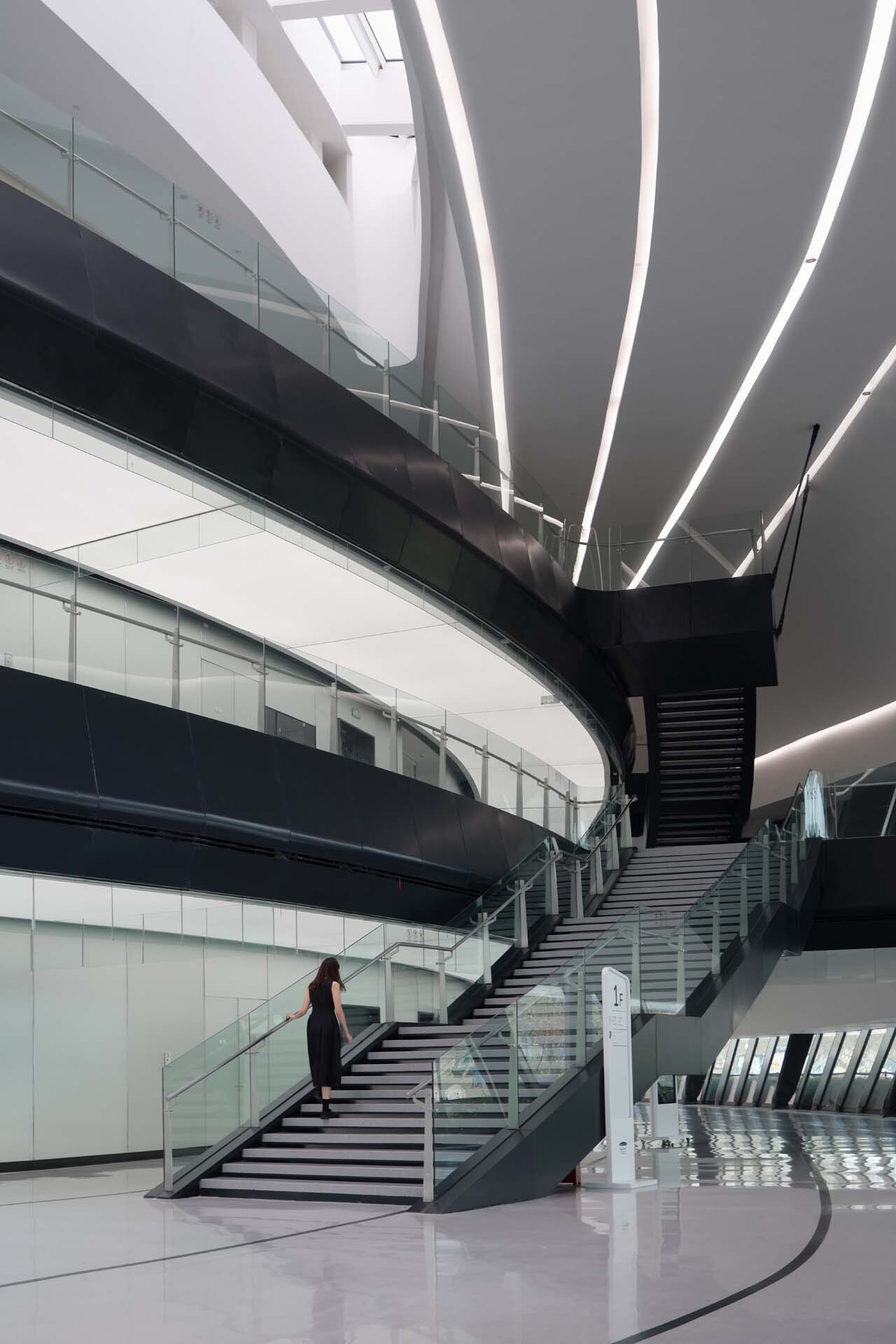 BIM建筑|中国杭州电竞中心 / 中南建筑设计院 BIM建筑|中国杭州电竞中心 / 中南建筑设计院