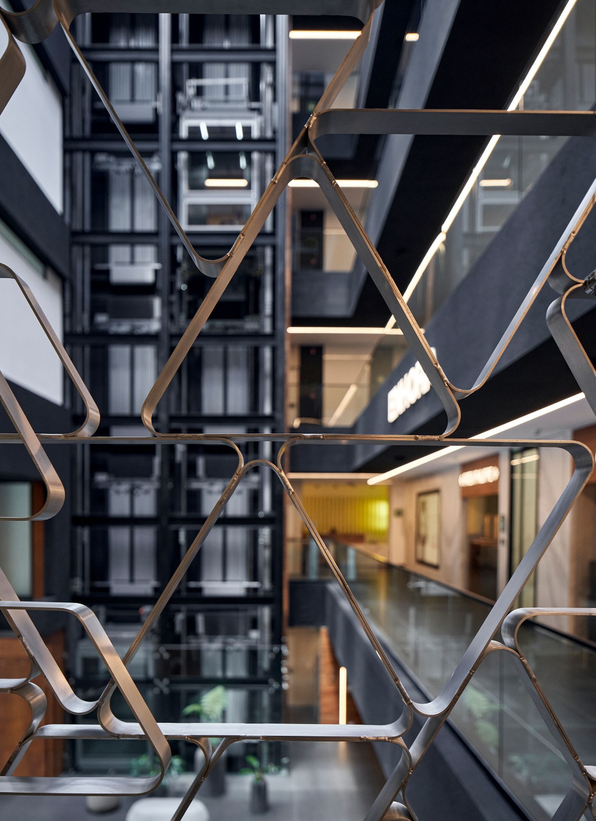 BIM建筑|AEME商业大楼 / Paz Arquitectura BIM建筑|AEME商业大楼 / Paz Arquitectura