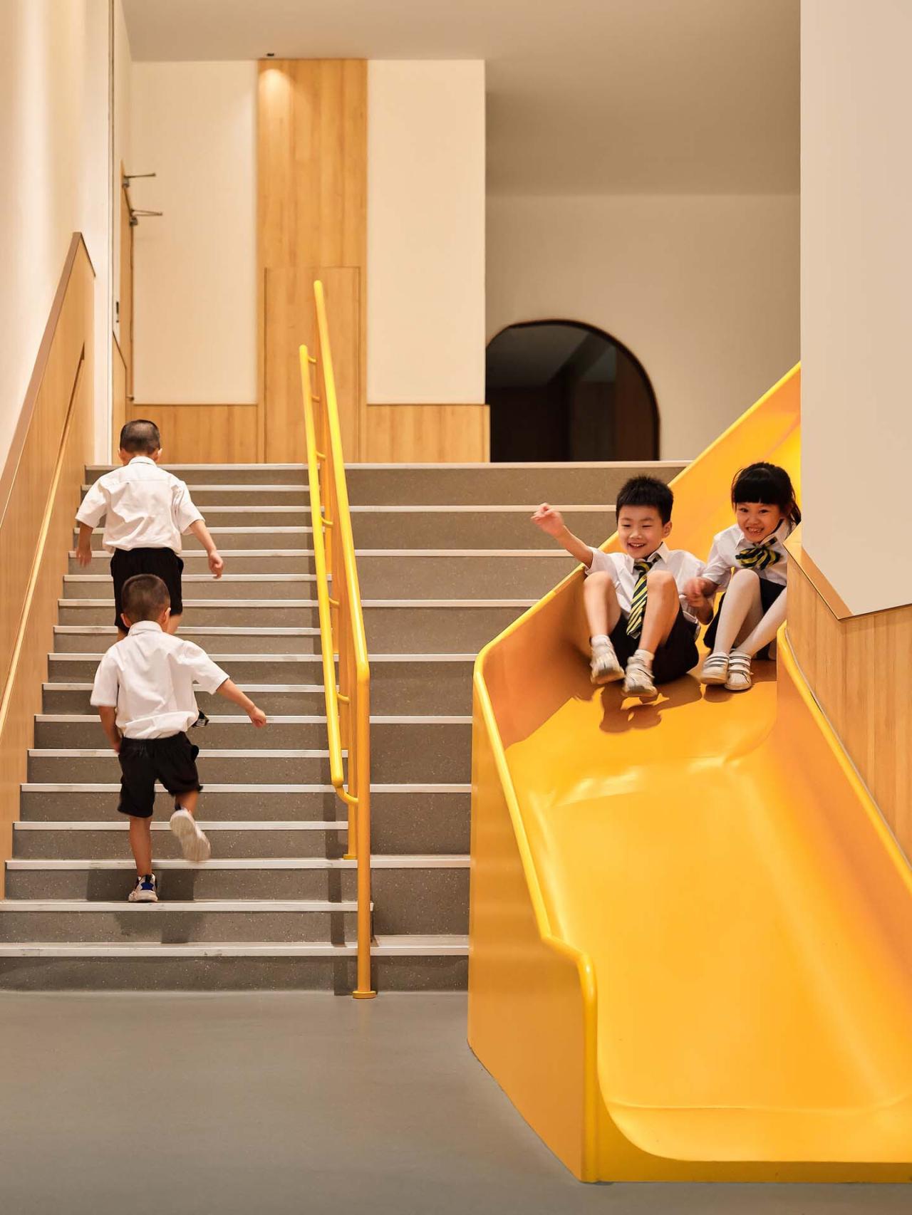 BIM建筑|金昌蒙德斐尔.幼儿园 / 零壹城市建筑事务所 BIM建筑|金昌蒙德斐尔.幼儿园 / 零壹城市建筑事务所