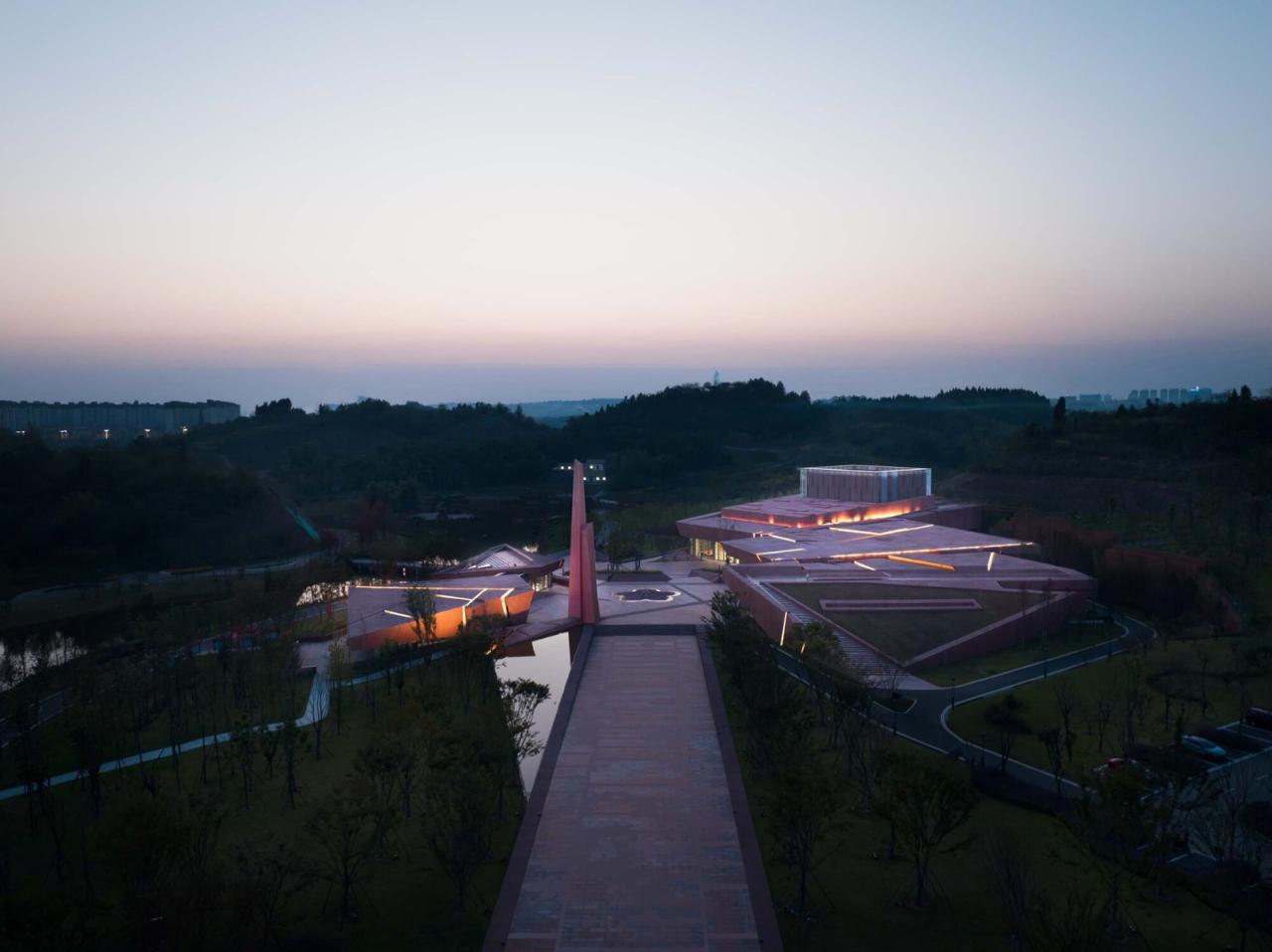 BIM建筑|江姐故里红色教育基地 / 四川省建筑设计研究院 BIM建筑|江姐故里红色教育基地 / 四川省建筑设计研究院