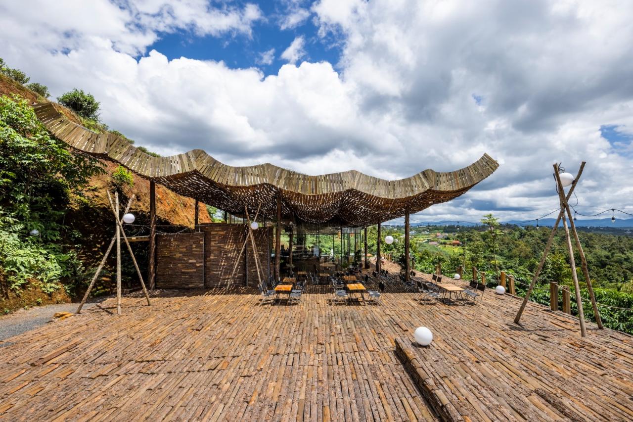 BIM建筑|隐隐看向天空,阮氏咖啡 / The Bloom BIM建筑|隐隐看向天空,阮氏咖啡 / The Bloom