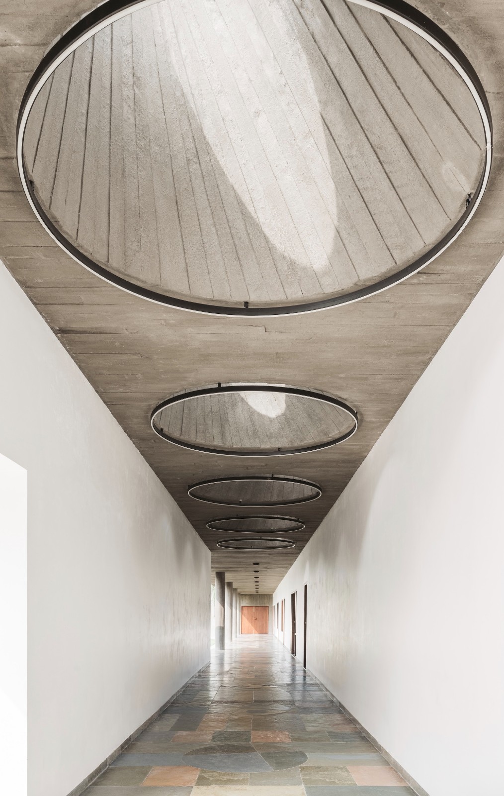 BIM建筑|围合之家 / Design Ni Dukaan BIM建筑|围合之家 / Design Ni Dukaan