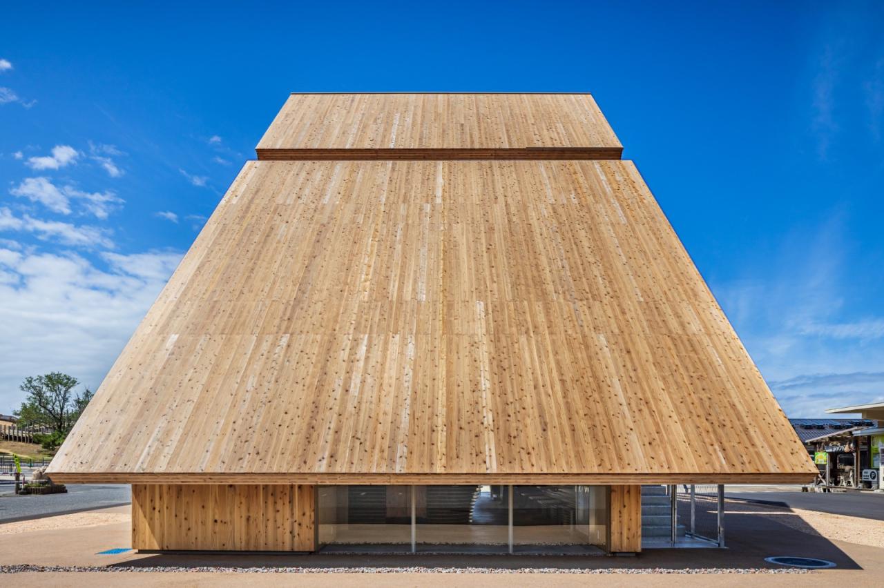 BIM建筑|鸟取市高滨咖啡厅 / 隈研吾建筑都市设计事务所 BIM建筑|鸟取市高滨咖啡厅 / 隈研吾建筑都市设计事务所