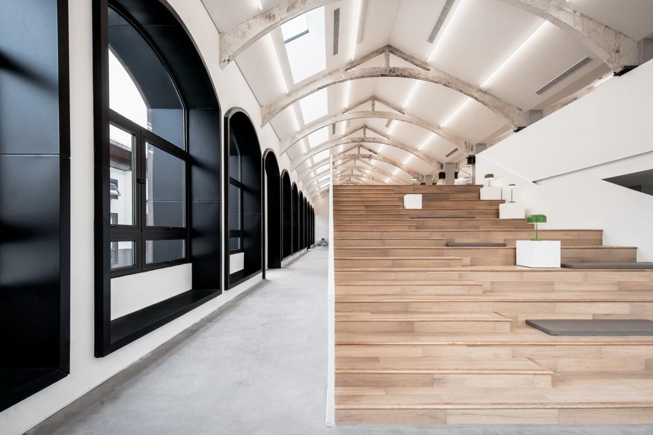 BIM建筑|长三角一体化示范区:丁栅水乡SOHO智慧粮仓 / line+建筑事务所、MLA+ BIM建筑|长三角一体化示范区:丁栅水乡SOHO智慧粮仓 / line+建筑事务所、MLA+