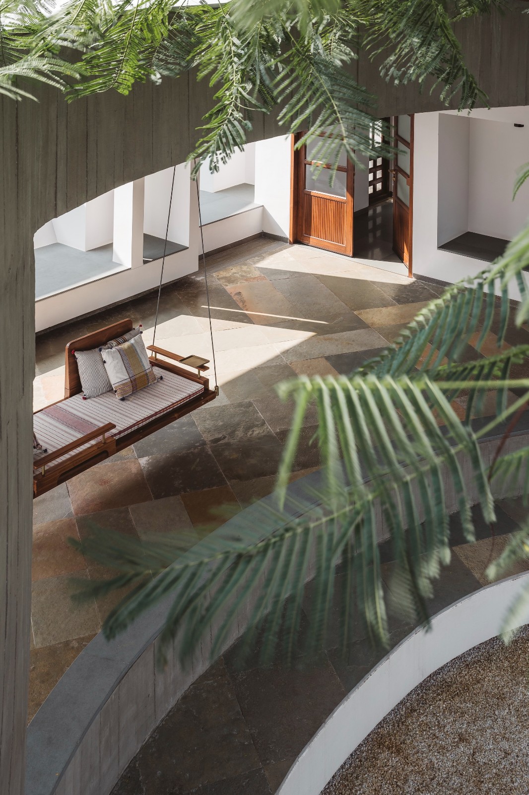 BIM建筑|围合之家 / Design Ni Dukaan BIM建筑|围合之家 / Design Ni Dukaan