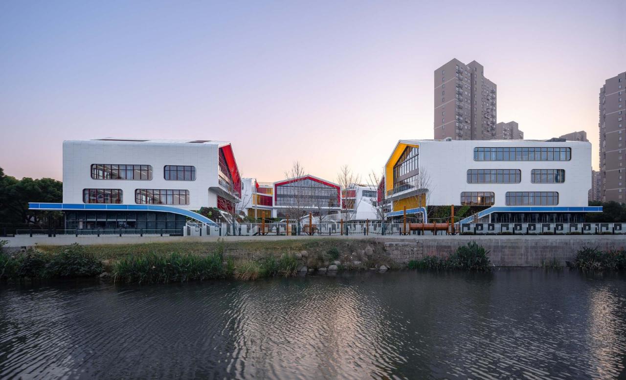 BIM建筑|金昌蒙德斐尔.幼儿园 / 零壹城市建筑事务所 BIM建筑|金昌蒙德斐尔.幼儿园 / 零壹城市建筑事务所