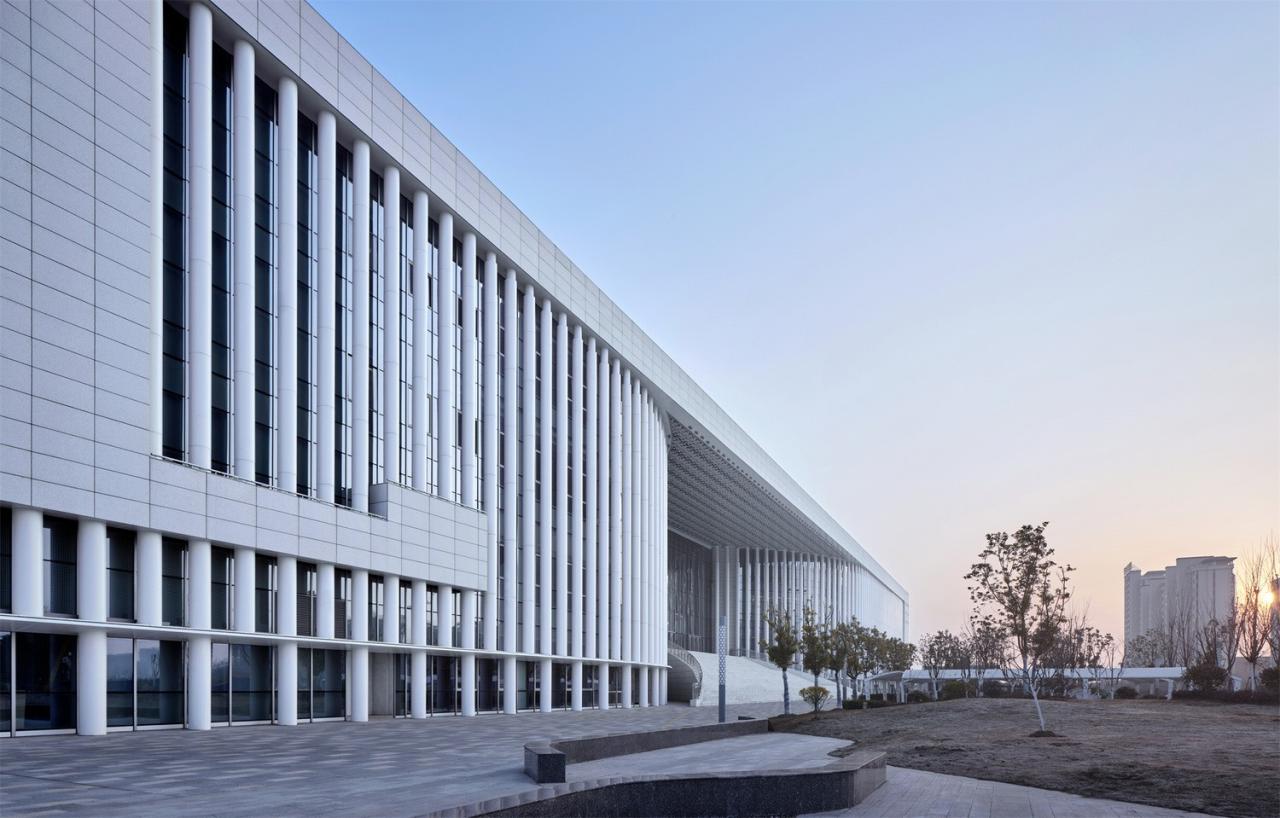 BIM建筑|肥东县大剧院文化馆 / 上海华都建筑规划设计有限公司 BIM建筑|肥东县大剧院文化馆 / 上海华都建筑规划设计有限公司