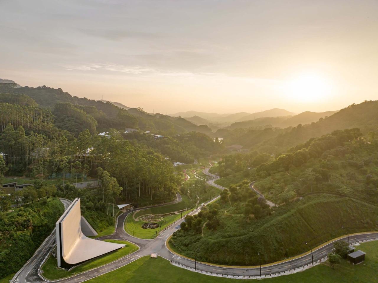 BIM建筑|山谷图书馆 / 昊源集团设计中心 BIM建筑|山谷图书馆 / 昊源集团设计中心