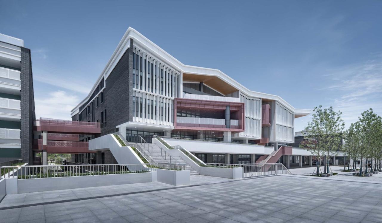 BIM建筑|南京中华中学雨花校区 / 东南大学建筑设计研究院 BIM建筑|南京中华中学雨花校区 / 东南大学建筑设计研究院