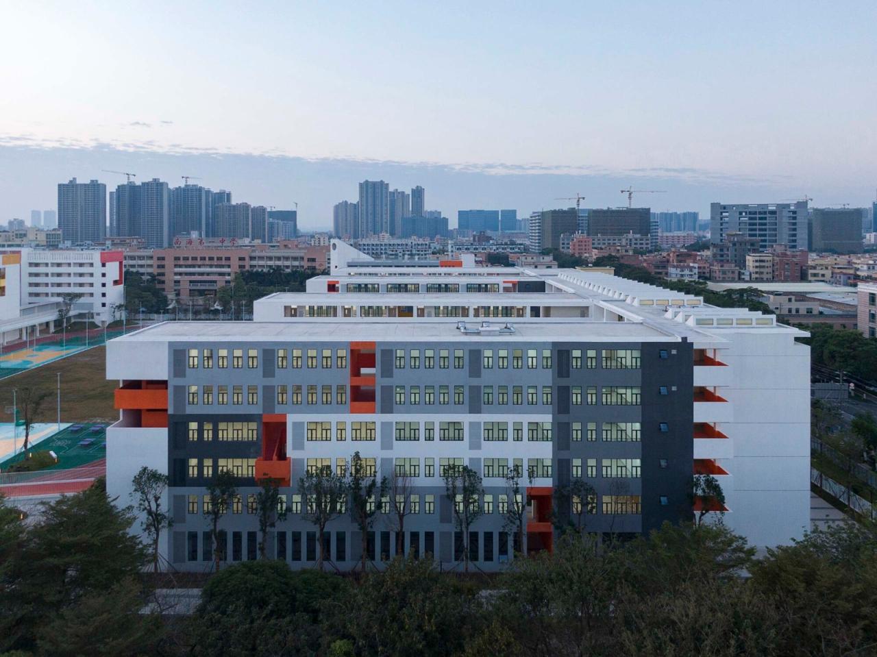 BIM建筑|南海桂城金桂高中 / 竖梁社 BIM建筑|南海桂城金桂高中 / 竖梁社