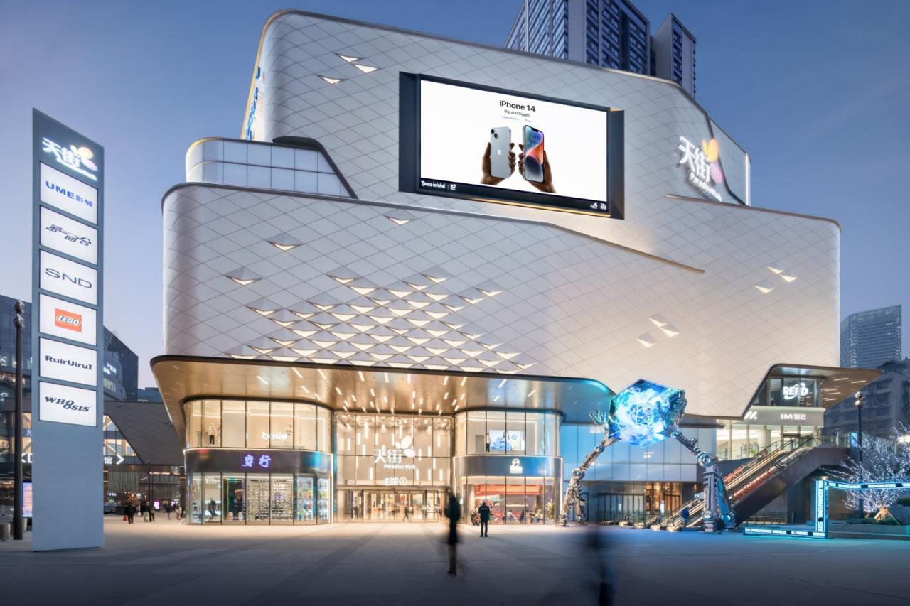BIM建筑|十年筑造,一座天街一座城:重庆龙湖时代天街E馆 / 成执设计 BIM建筑|十年筑造,一座天街一座城:重庆龙湖时代天街E馆 / 成执设计