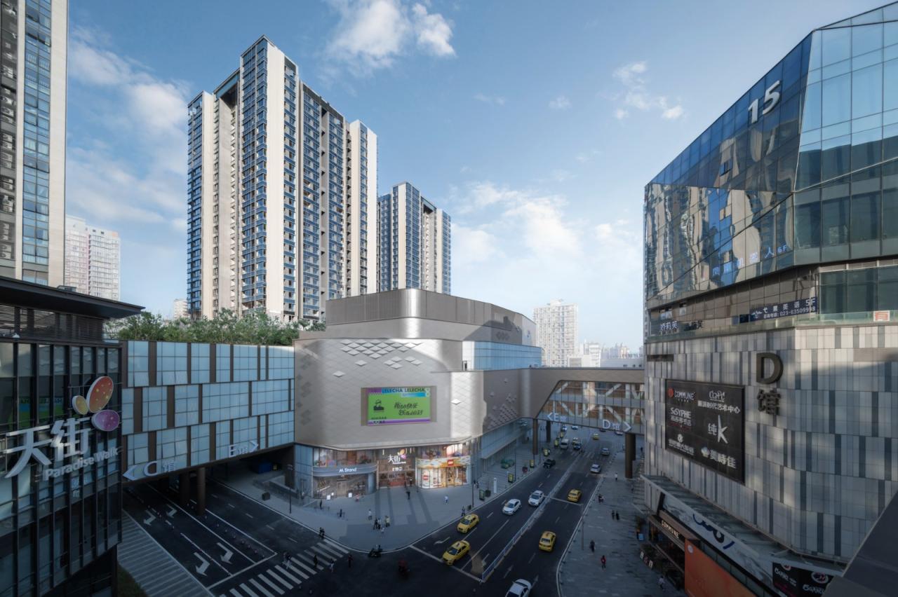 BIM建筑|十年筑造,一座天街一座城:重庆龙湖时代天街E馆 / 成执设计 BIM建筑|十年筑造,一座天街一座城:重庆龙湖时代天街E馆 / 成执设计