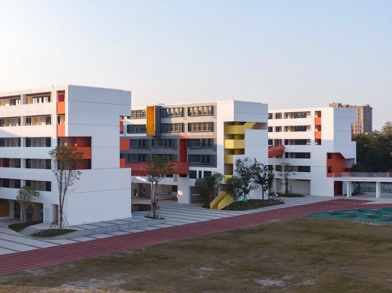 BIM建筑|南海桂城金桂高中 / 竖梁社 BIM建筑|南海桂城金桂高中 / 竖梁社