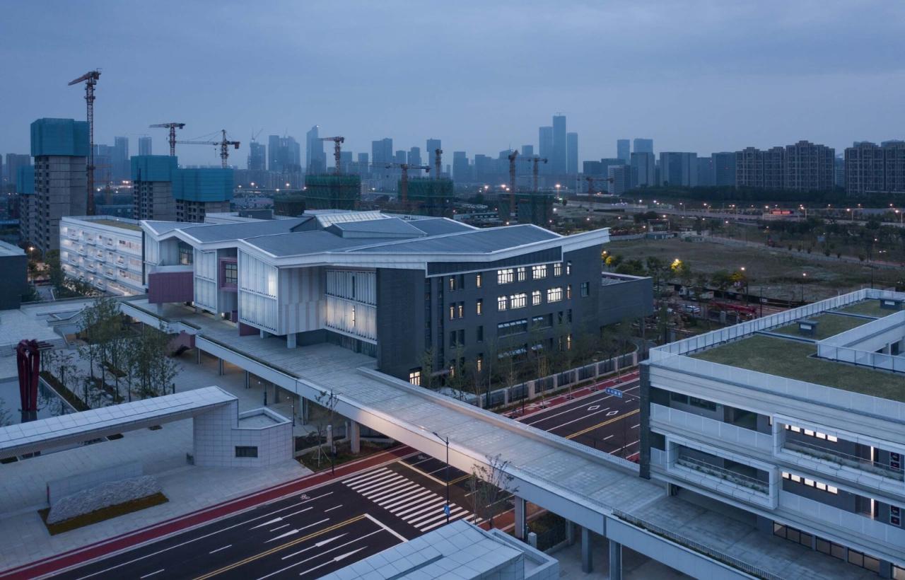 BIM建筑|南京中华中学雨花校区 / 东南大学建筑设计研究院 BIM建筑|南京中华中学雨花校区 / 东南大学建筑设计研究院