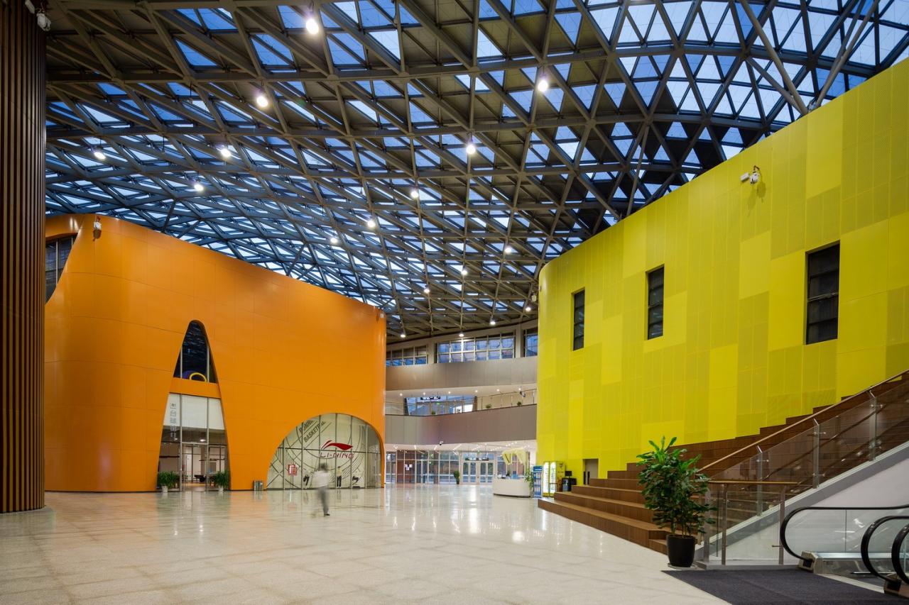 BIM建筑|体育运动催化城市生活:桐乡市全民健身中心暨李宁体育园 / PTD柏涛设计 BIM建筑|体育运动催化城市生活:桐乡市全民健身中心暨李宁体育园 / PTD柏涛设计