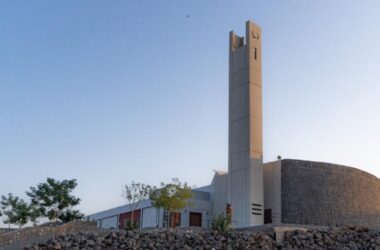BIM建筑|光与石,Al Gharra 清真寺 / Mohammed Ibrahim Shafee Architectural Office-BIM建筑网