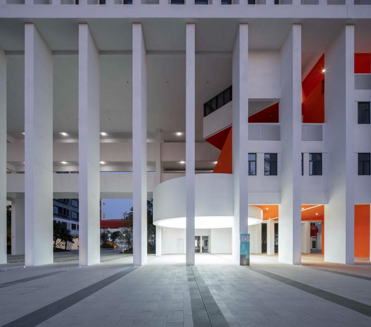 BIM建筑|南海桂城金桂高中 / 竖梁社 BIM建筑|南海桂城金桂高中 / 竖梁社