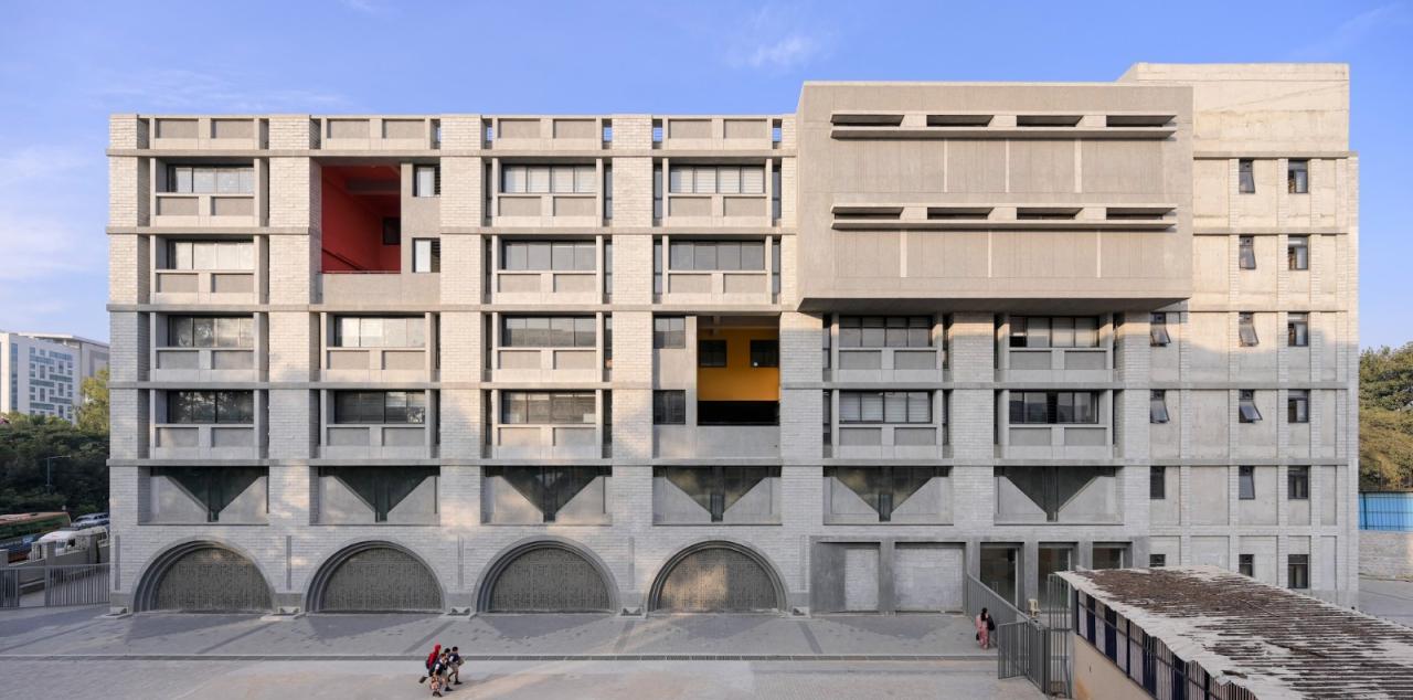 BIM建筑|班加罗尔圣约瑟夫法学院 / BetweenSpaces BIM建筑|班加罗尔圣约瑟夫法学院 / BetweenSpaces