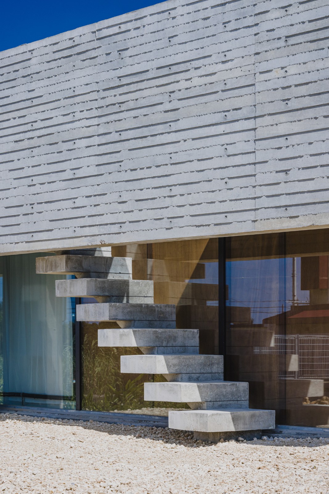 BIM建筑|独脚屋 / IGArchitects BIM建筑|独脚屋 / IGArchitects