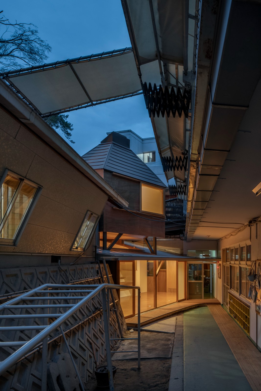 BIM建筑|消解死胡同,山里保育园改扩建 / 吉村真基建筑计画事务所 | MYAO BIM建筑|消解死胡同,山里保育园改扩建 / 吉村真基建筑计画事务所 | MYAO