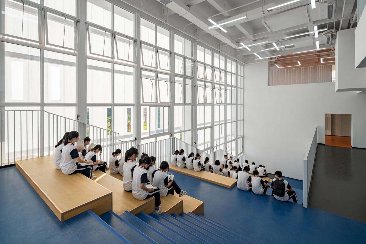 BIM建筑|河源市中小学科普教育馆 / 华南理工大学建筑设计研究院 陶郅工作室 BIM建筑|河源市中小学科普教育馆 / 华南理工大学建筑设计研究院 陶郅工作室