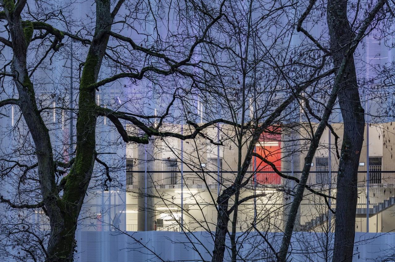 BIM建筑|透明‘外衣’,CO’Met 体育中心 / CMA+FMS+ Populus BIM建筑|透明‘外衣’,CO’Met 体育中心 / CMA+FMS+ Populus
