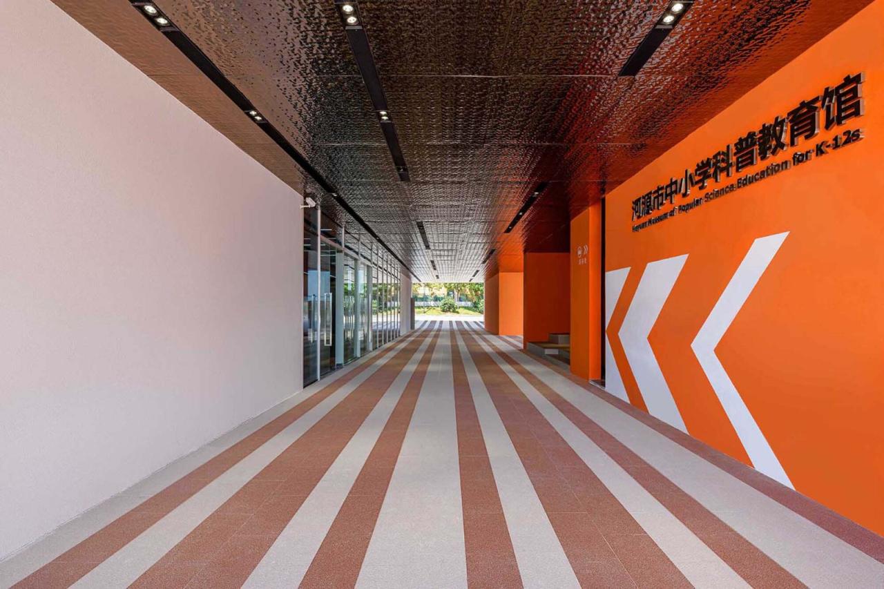 BIM建筑|河源市中小学科普教育馆 / 华南理工大学建筑设计研究院 陶郅工作室 BIM建筑|河源市中小学科普教育馆 / 华南理工大学建筑设计研究院 陶郅工作室