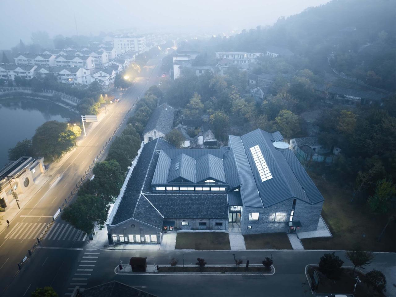 BIM建筑|江淮小剧场 / 东南大学建筑学院 BIM建筑|江淮小剧场 / 东南大学建筑学院