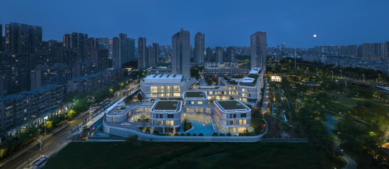 BIM建筑|串联的无界活动空间:杭州市滨江区东方郡幼儿园江晖分园 / 浙江大学建筑设计研究院有限公司 BIM建筑|串联的无界活动空间:杭州市滨江区东方郡幼儿园江晖分园 / 浙江大学建筑设计研究院有限公司
