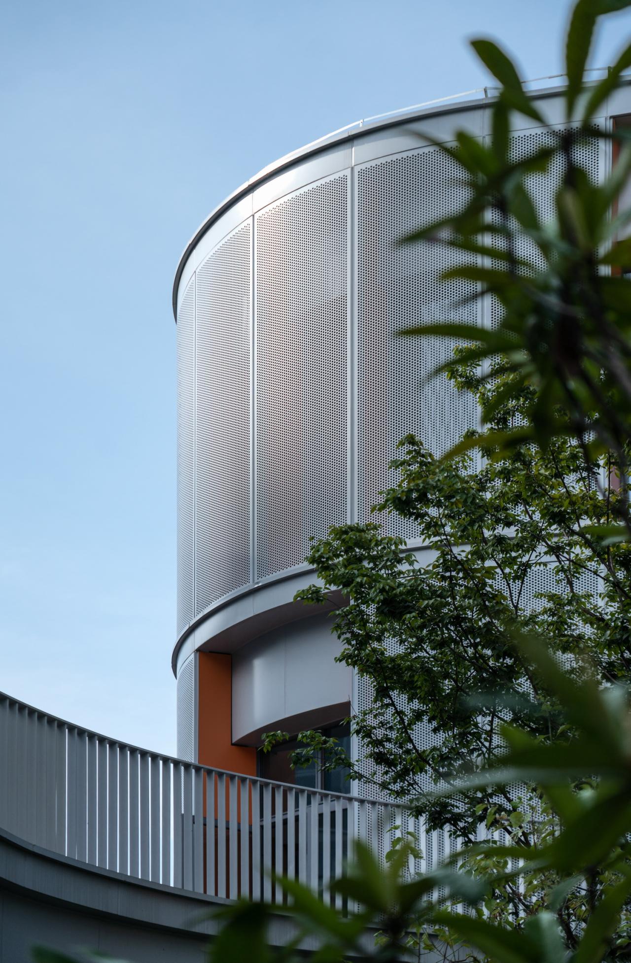 BIM建筑|串联的无界活动空间:杭州市滨江区东方郡幼儿园江晖分园 / 浙江大学建筑设计研究院有限公司 BIM建筑|串联的无界活动空间:杭州市滨江区东方郡幼儿园江晖分园 / 浙江大学建筑设计研究院有限公司
