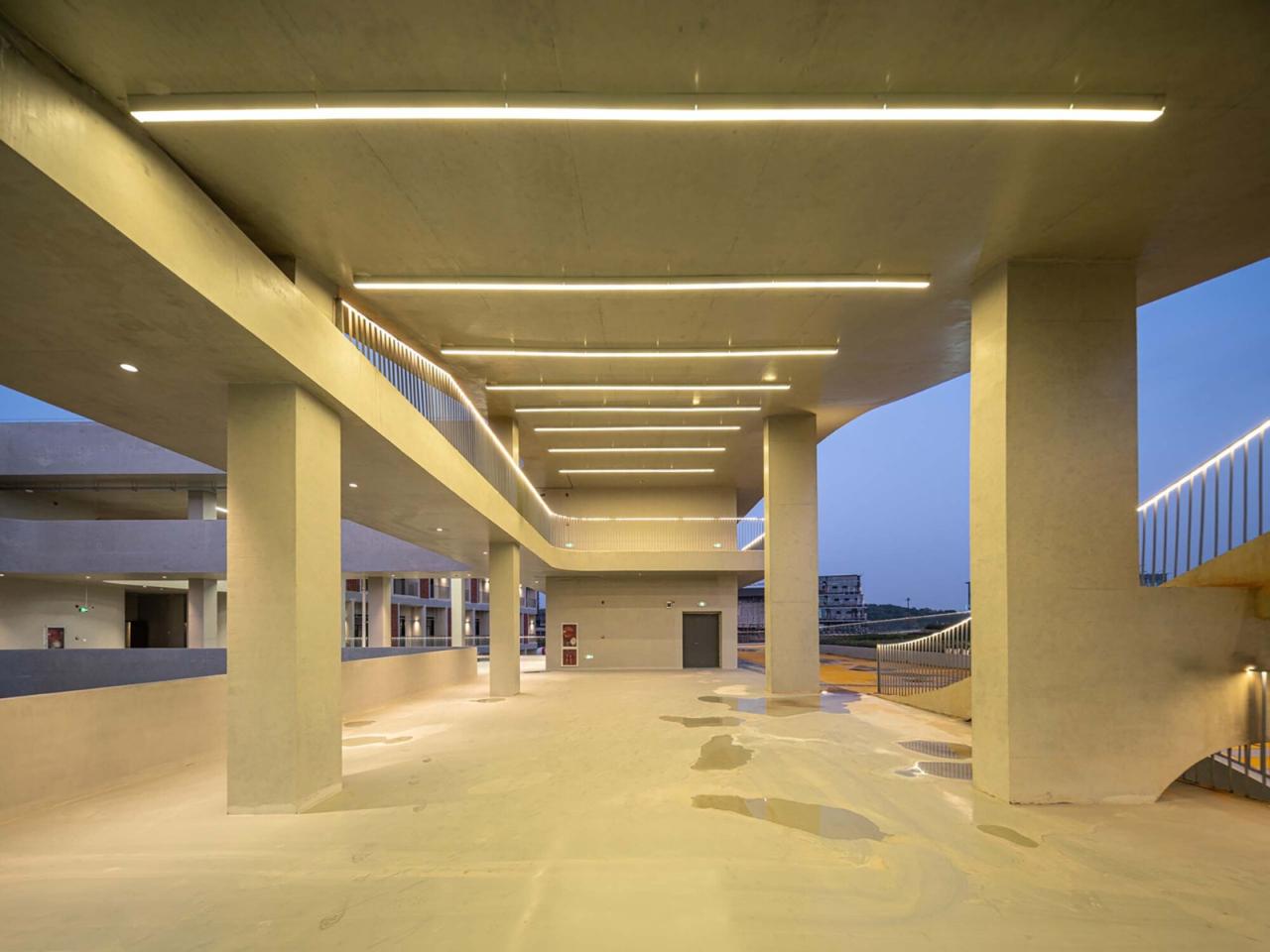 BIM建筑|电子科大长三角研究院(衢州)· 生活中心 / 同济院四时方院创新设计中心 BIM建筑|电子科大长三角研究院(衢州)· 生活中心 / 同济院四时方院创新设计中心