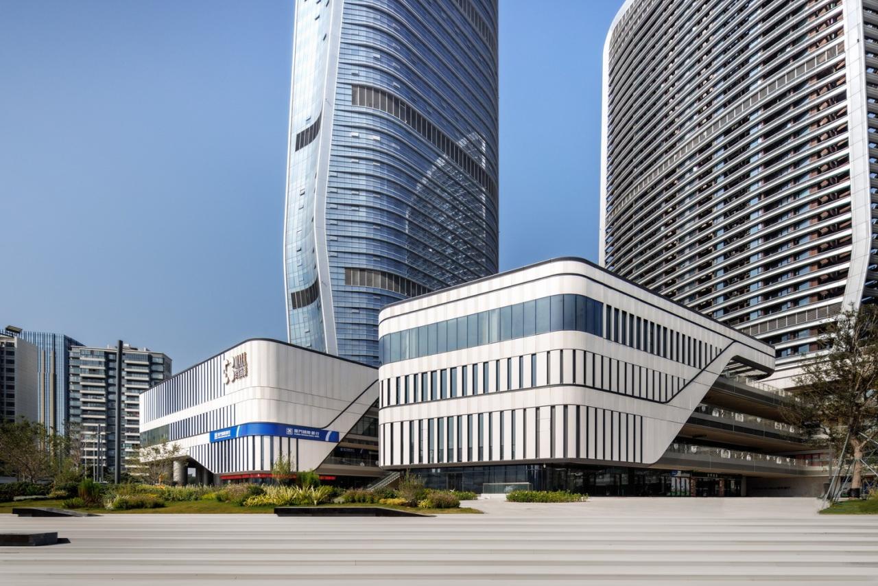 BIM建筑|金湾华发国际商务中心 / 10 Design BIM建筑|金湾华发国际商务中心 / 10 Design