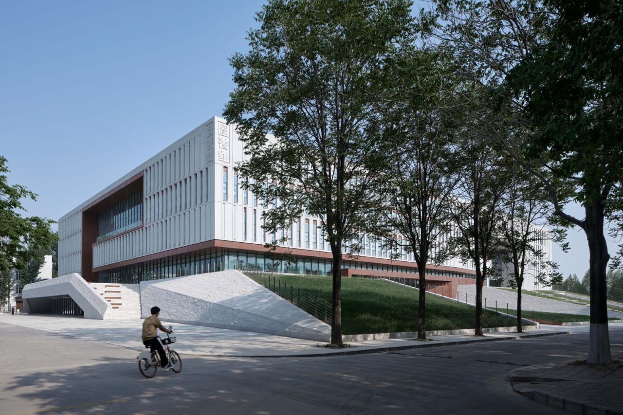 BIM建筑|西北农林科技大学北校区图书馆 / 华南理工大学建筑设计研究院 陶郅工作室 BIM建筑|西北农林科技大学北校区图书馆 / 华南理工大学建筑设计研究院 陶郅工作室