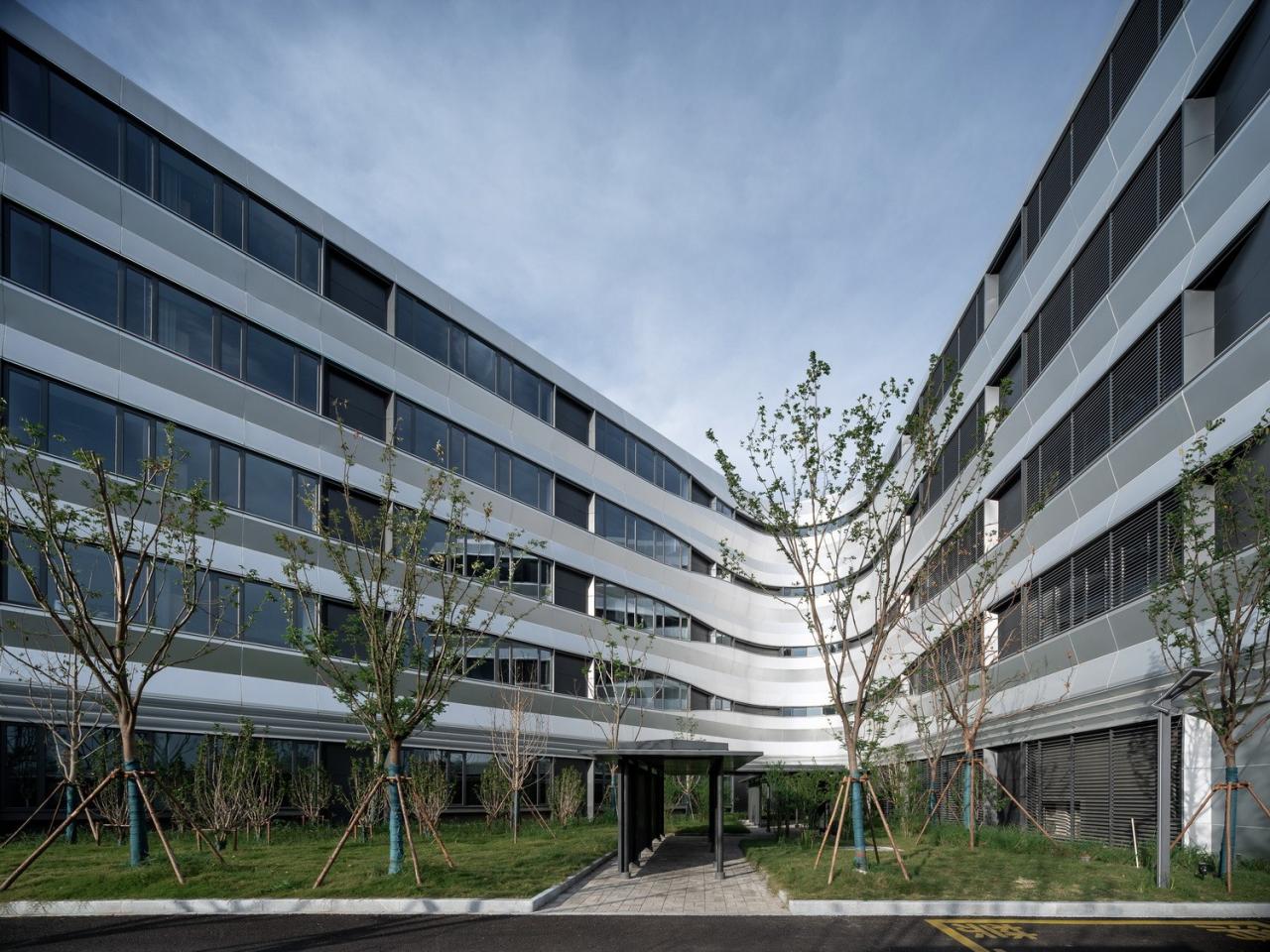 BIM建筑|Education Hub:HIS杭州国际学校 / 朱培栋-line+建筑事务所、gad BIM建筑|Education Hub:HIS杭州国际学校 / 朱培栋-line+建筑事务所、gad