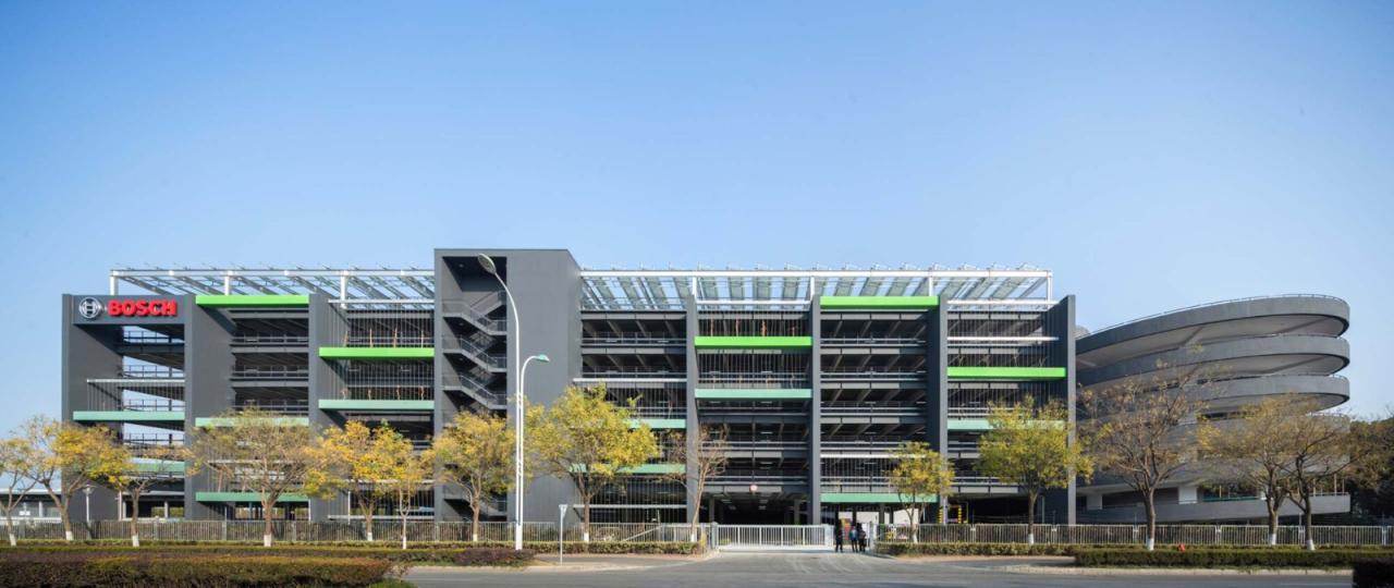 BIM建筑|三区博世汽车部件项目S215停车楼(一期 )/ 中衡设计集团 BIM建筑|三区博世汽车部件项目S215停车楼(一期 )/ 中衡设计集团