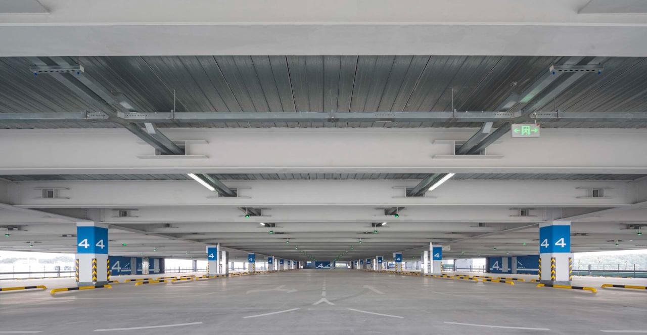 BIM建筑|三区博世汽车部件项目S215停车楼(一期 )/ 中衡设计集团 BIM建筑|三区博世汽车部件项目S215停车楼(一期 )/ 中衡设计集团