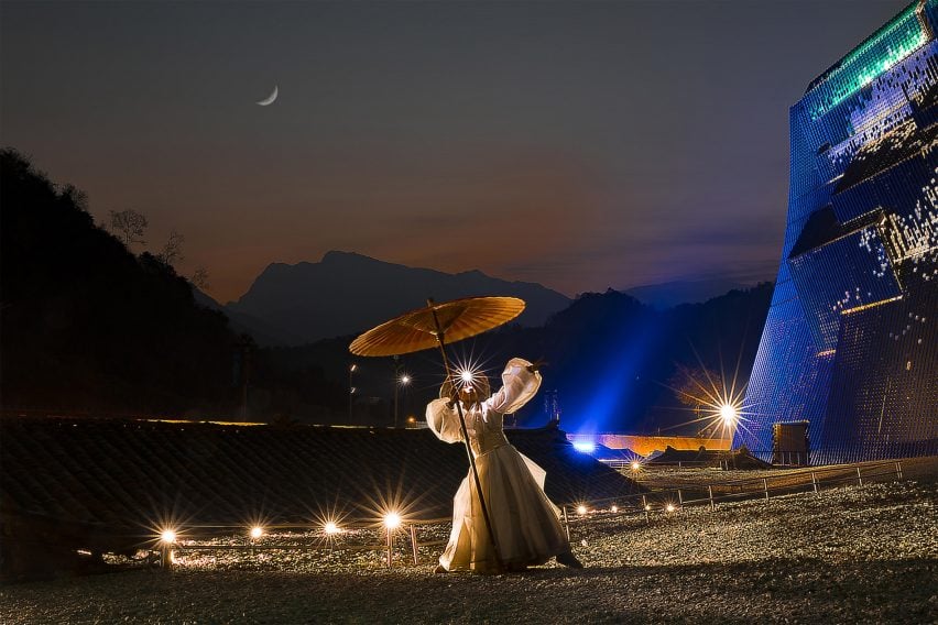 BIM建筑|洛西特照明在峨眉山设计拟真式灯光剧场 BIM建筑|洛西特照明在峨眉山设计拟真式灯光剧场