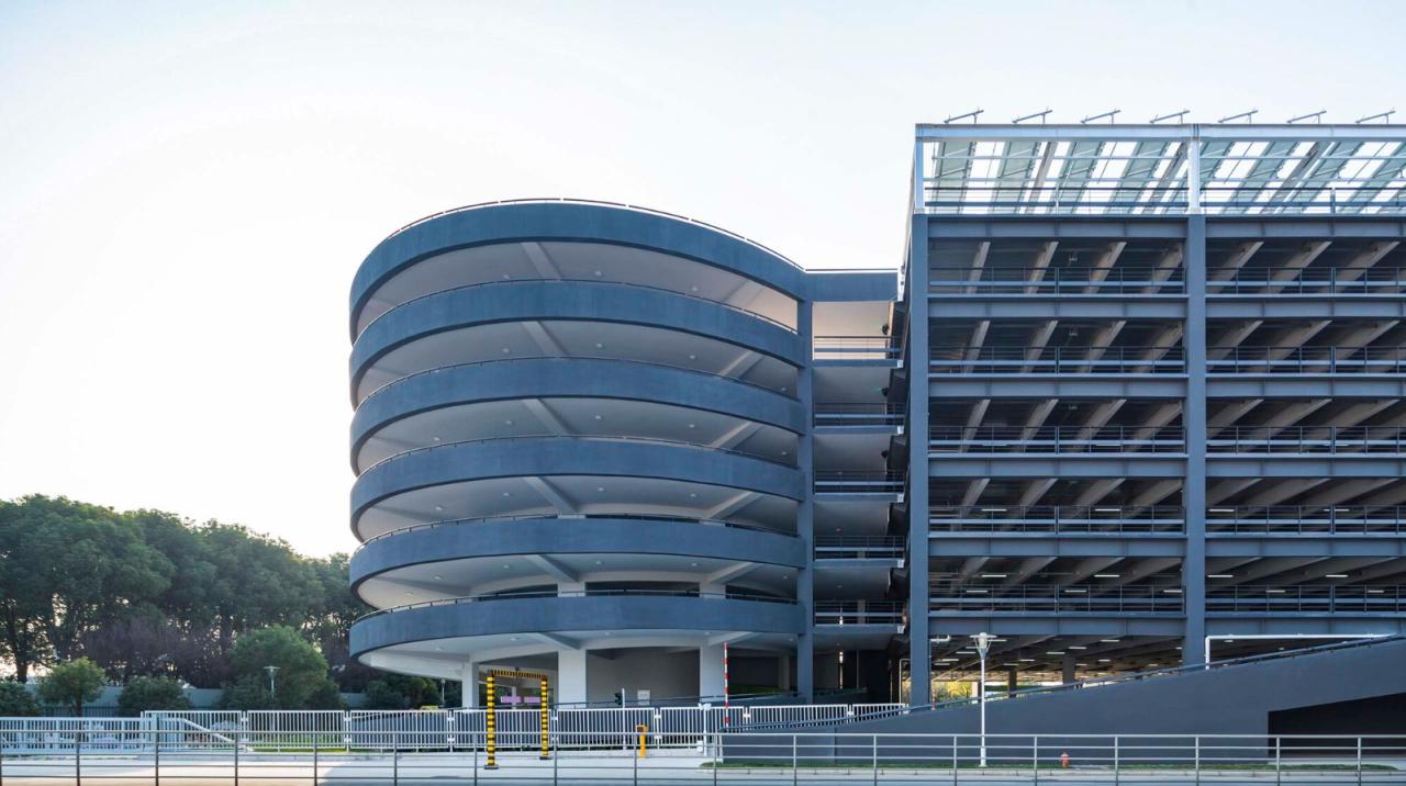 BIM建筑|三区博世汽车部件项目S215停车楼(一期 )/ 中衡设计集团 BIM建筑|三区博世汽车部件项目S215停车楼(一期 )/ 中衡设计集团