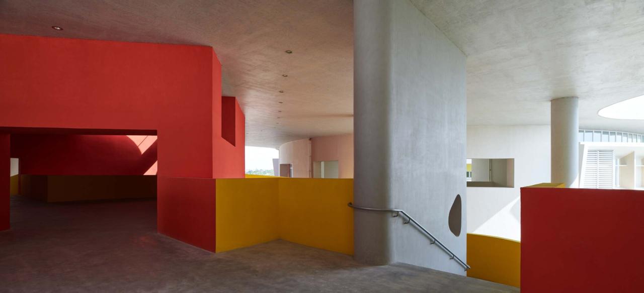 BIM建筑|海口江东寰岛实验学校 / 迹·建筑事务所 BIM建筑|海口江东寰岛实验学校 / 迹·建筑事务所