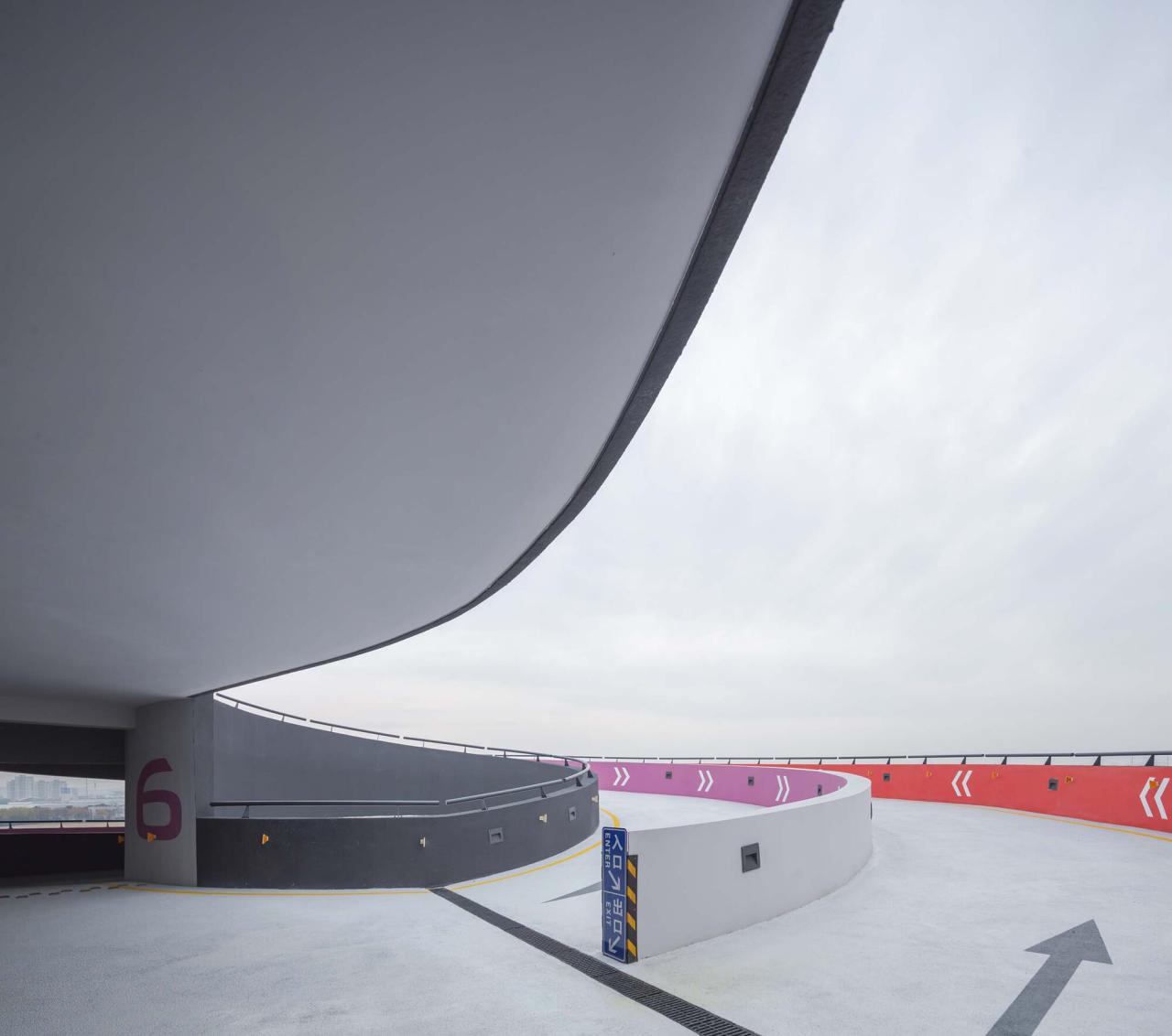 BIM建筑|三区博世汽车部件项目S215停车楼(一期 )/ 中衡设计集团 BIM建筑|三区博世汽车部件项目S215停车楼(一期 )/ 中衡设计集团