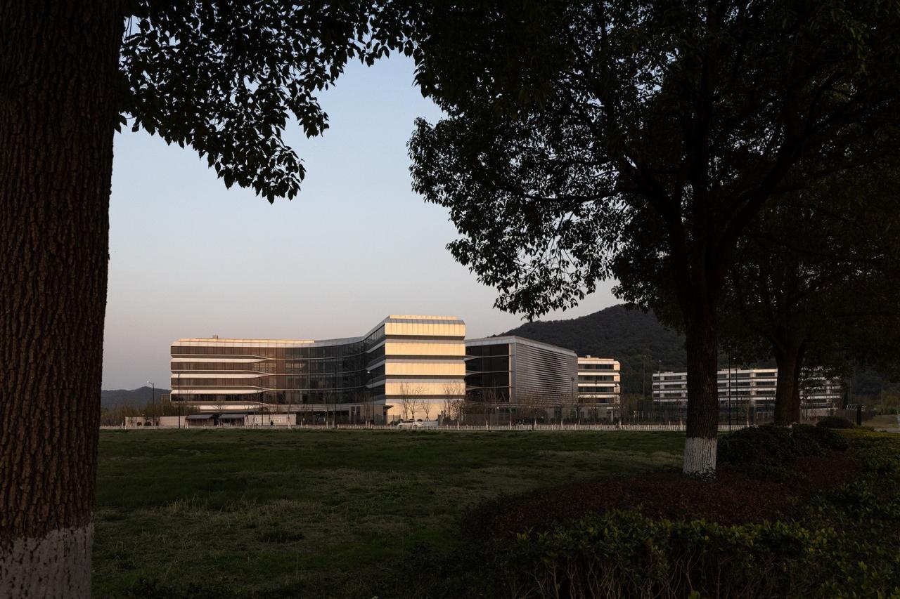BIM建筑|Education Hub:HIS杭州国际学校 / 朱培栋-line+建筑事务所、gad BIM建筑|Education Hub:HIS杭州国际学校 / 朱培栋-line+建筑事务所、gad