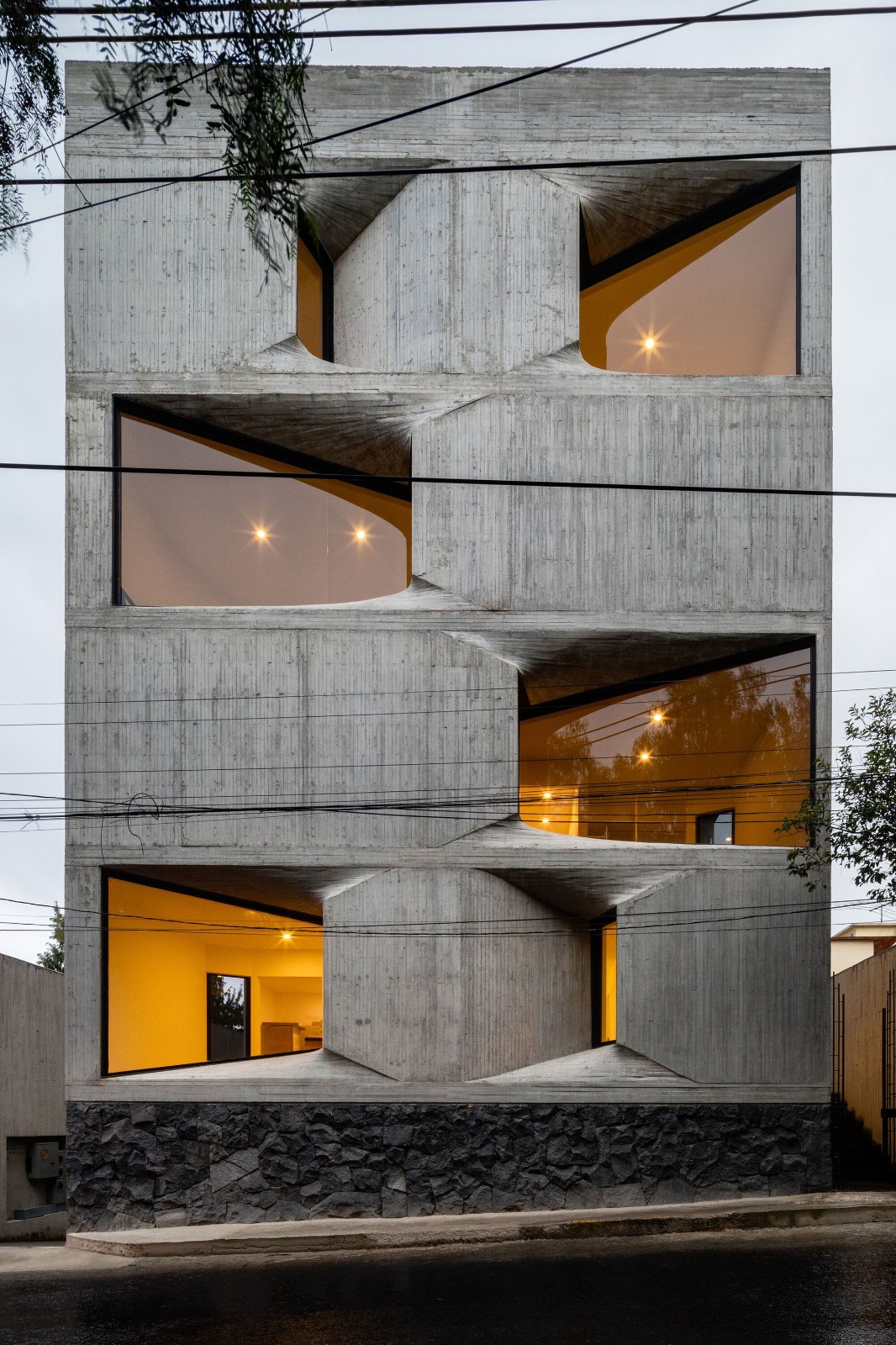 BIM建筑|DL1310 大楼 / Young & Ayata + Michan Architecture BIM建筑|DL1310 大楼 / Young & Ayata + Michan Architecture
