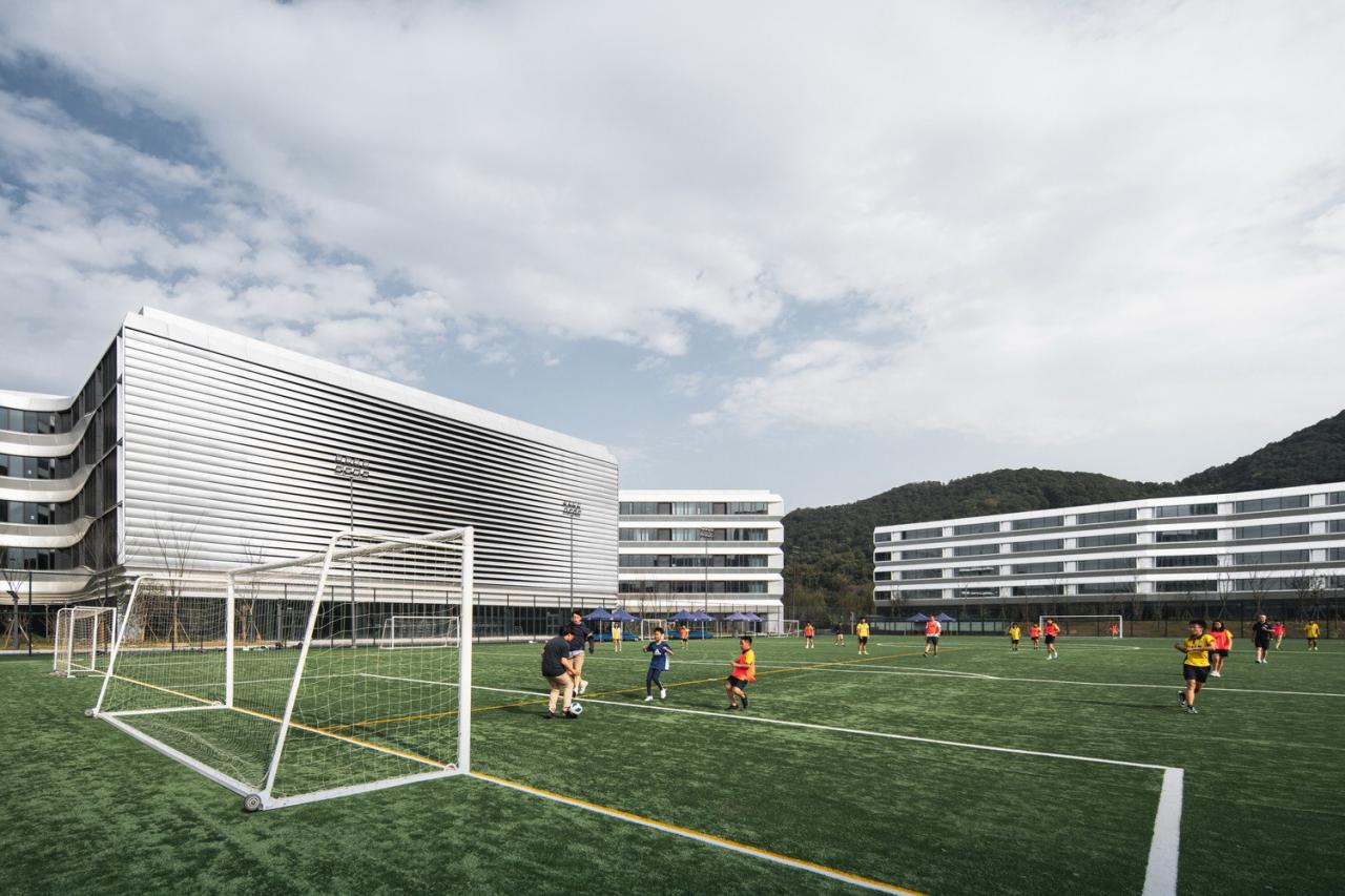 BIM建筑|Education Hub:HIS杭州国际学校 / 朱培栋-line+建筑事务所、gad BIM建筑|Education Hub:HIS杭州国际学校 / 朱培栋-line+建筑事务所、gad