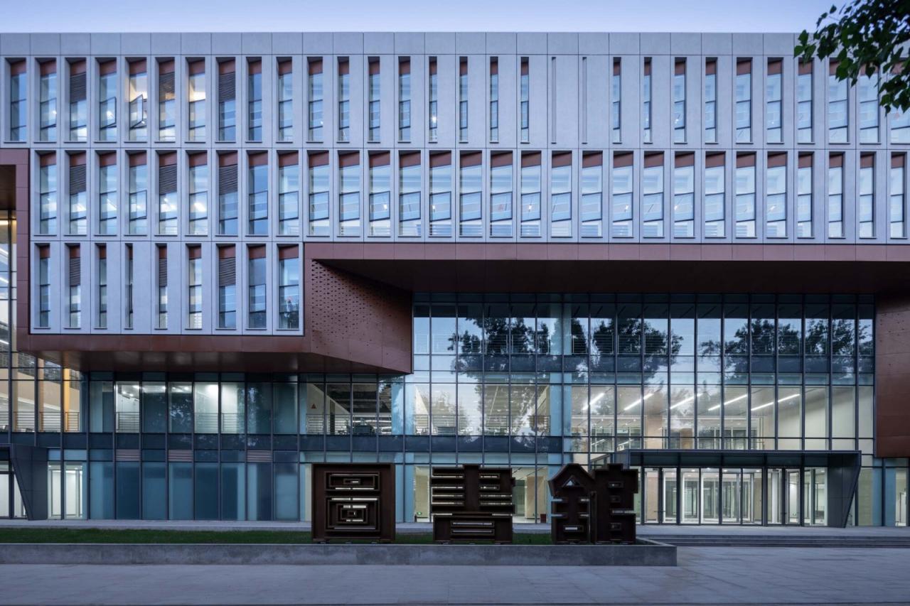 BIM建筑|西北农林科技大学北校区图书馆 / 华南理工大学建筑设计研究院 陶郅工作室 BIM建筑|西北农林科技大学北校区图书馆 / 华南理工大学建筑设计研究院 陶郅工作室