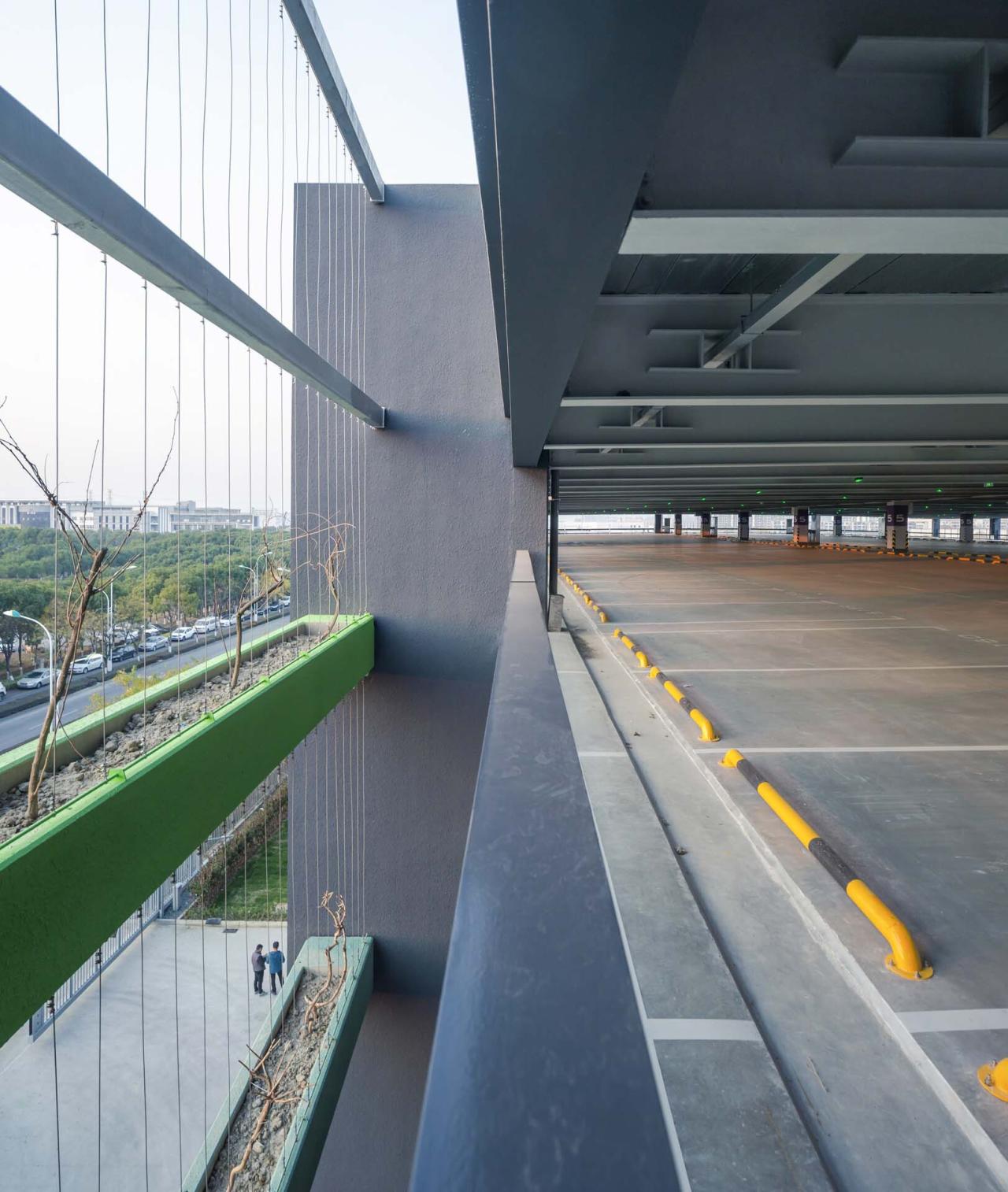 BIM建筑|三区博世汽车部件项目S215停车楼(一期 )/ 中衡设计集团 BIM建筑|三区博世汽车部件项目S215停车楼(一期 )/ 中衡设计集团