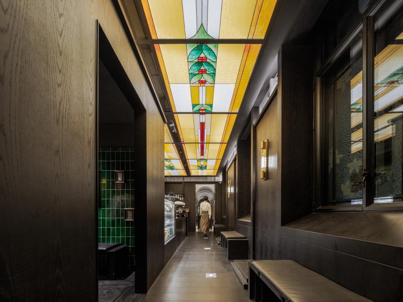BIM建筑|Piazza in a room:Mapoly Coffee满坡栗咖啡(历史博物馆店) / Wutopia Lab BIM建筑|Piazza in a room:Mapoly Coffee满坡栗咖啡(历史博物馆店) / Wutopia Lab