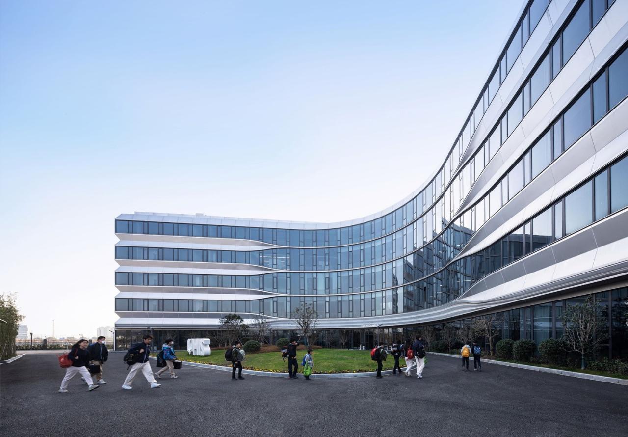 BIM建筑|Education Hub:HIS杭州国际学校 / 朱培栋-line+建筑事务所、gad BIM建筑|Education Hub:HIS杭州国际学校 / 朱培栋-line+建筑事务所、gad
