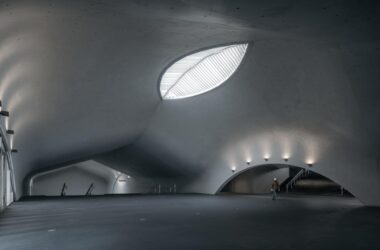 BIM建筑|全东北最大的清水混凝土巨构地下建筑:砼殿 / Wutopia Lab-BIM建筑网